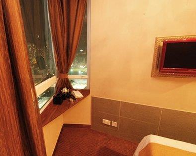 华丽铜锣湾酒店 4* 香港